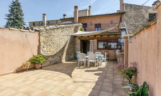 Orriols House | 250 m² House ∙ 5 bedrooms ∙ 12 guests