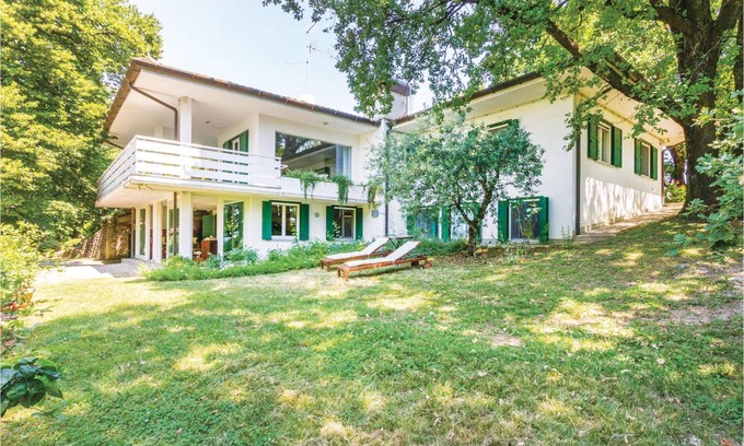 Moruzzo House | 250 m² Maisonette ∙ 3 bedrooms ∙ 7 guests
