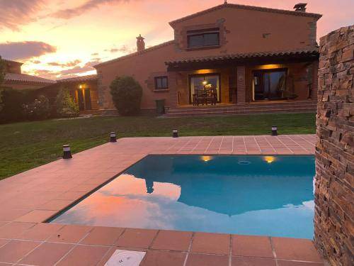 Perelada Villa | 300 m² Villa ∙ 4 bedrooms ∙ 8 guests