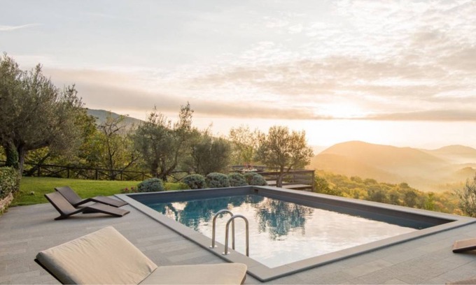 Montelaguardia Villa | 300 m² Villa ∙ 4 bedrooms ∙ 8 guests
