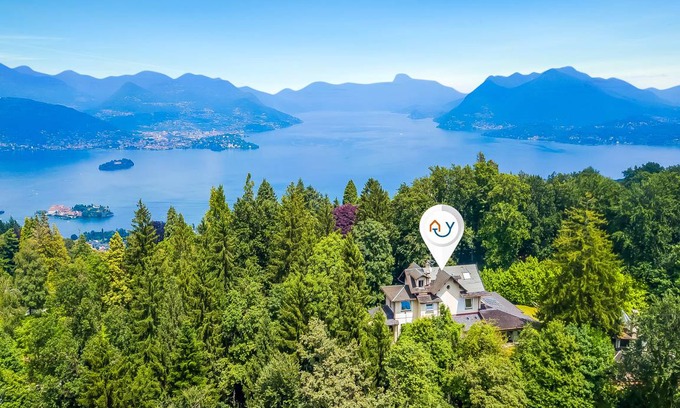 Ex Sottostazione Resort | 345 m² Luxury rental ∙ 4 bedrooms ∙ 8 guests