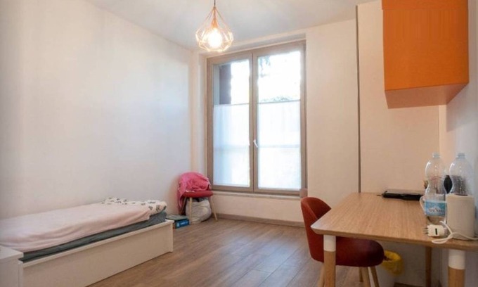 Cologno Monzese Resort | 350 m² Private room ∙ 1 bedroom ∙ 1 guest
