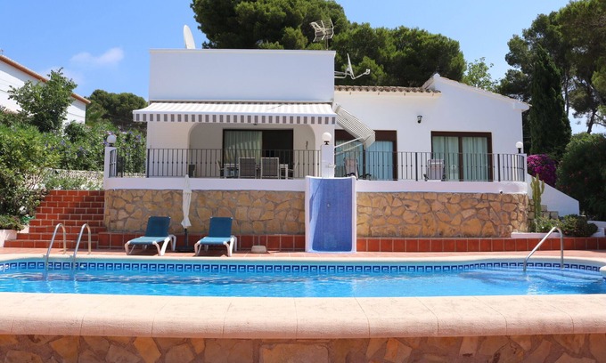Moraira Villa | 350 METRES TO MORAIRA, ENJOY A MEAL IN TOWN WITHOUT HAVING TO DRIVE YOUR CAR!