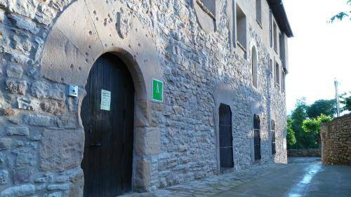 Benabarre Hostel | 37 m² Hostel ∙ 12 guests