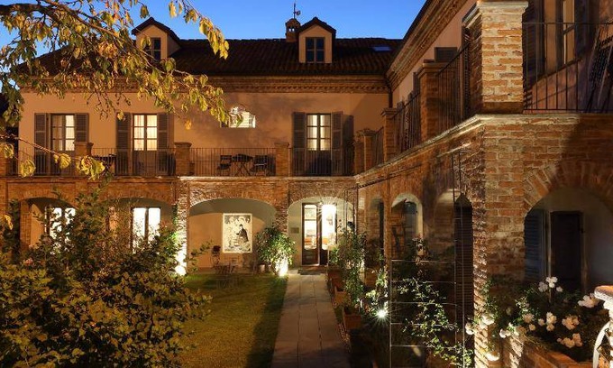 Verduno Bed & Breakfast | 38 m² Bed and breakfast ∙ 4 guests