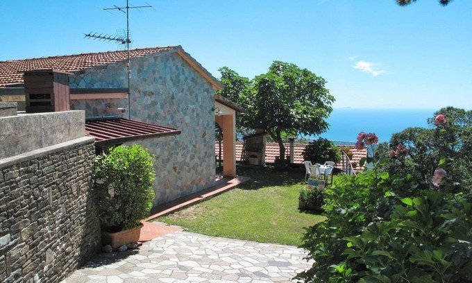 Montignoso Other | 40 m² Accommodation ∙ 1 bedroom ∙ 2 guests