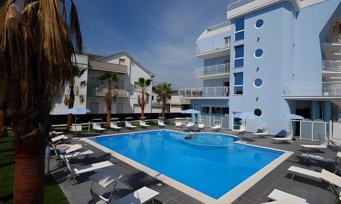 Giulianova Apartment | 40 m² Serviced apartment ∙ 7 guests