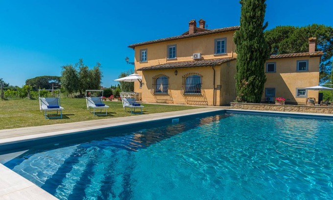 Alberoro Villa | 400 m² Villa ∙ 6 bedrooms ∙ 12 guests