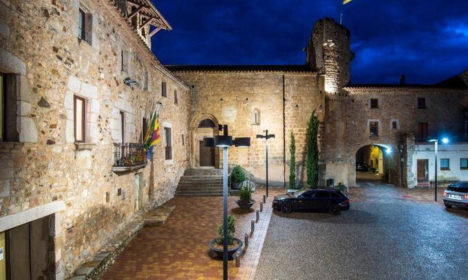 Capmany Hotel | 45 m² Hotel ∙ 4 guests