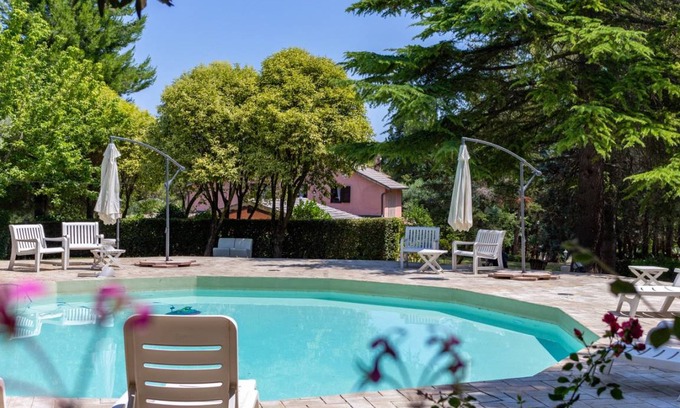 Recanati Villa | 458 m² Villa ∙ 8 bedrooms ∙ 18 guests