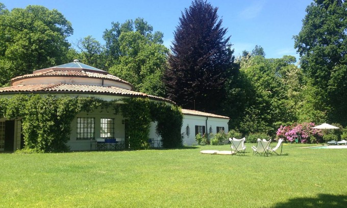 Dormelletto Villa | 500 m² Villa ∙ 6 bedrooms ∙ 12 guests