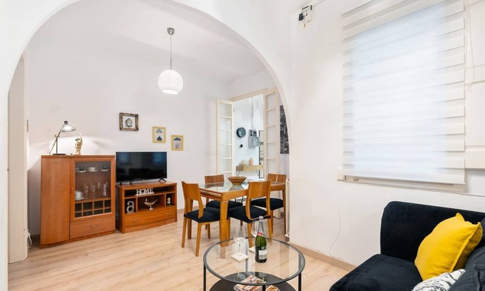 La Sagrada Familia Apartment | 55 m² Apartment ∙ 2 bedrooms ∙ 3 guests