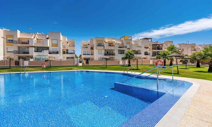 Retamar Apartment | 60 m² Apartment ∙ 2 bedrooms ∙ 4 guests