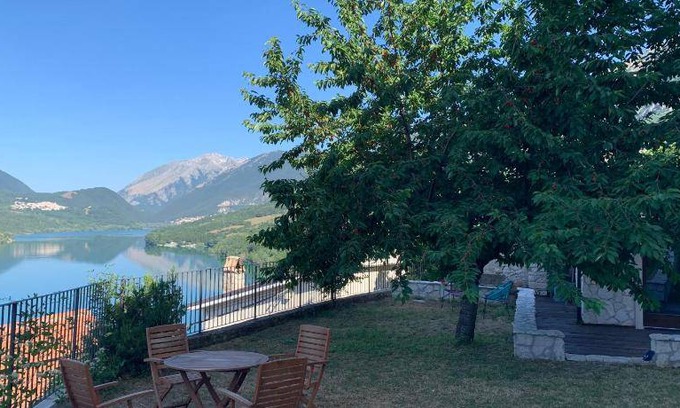 Barrea House | 60 m² House ∙ 1 bedroom ∙ 3 guests
