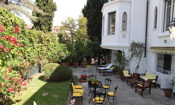 Imperia Villa | 630 m² Villa ∙ 6 bedrooms ∙ 10 guests