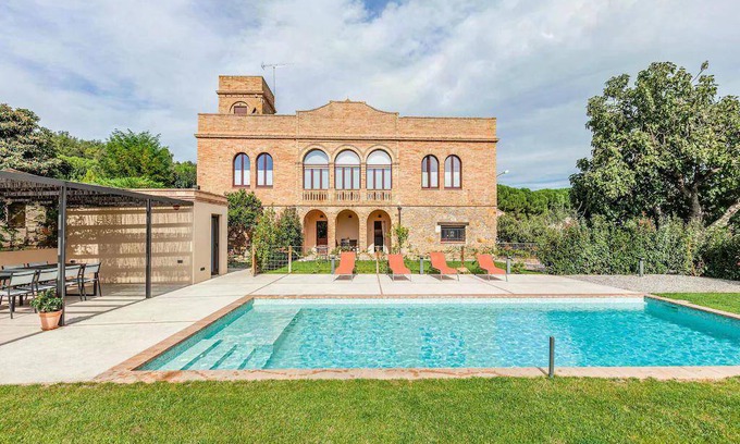 Vulpellac House | 70 m² House ∙ 2 bedrooms ∙ 4 guests