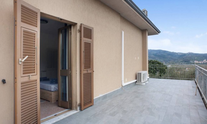Bolano House | 75 m² House ∙ 2 bedrooms ∙ 5 guests