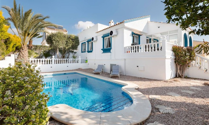 Mazarron Villa | 75 m² Villa ∙ 2 bedrooms ∙ 4 guests