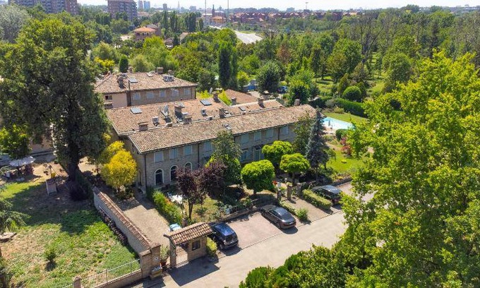 Crocetta-San Lazzaro-Modena Est Apartment | 76 m² Serviced apartment ∙ 9 guests