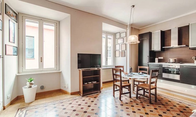 Como City Centre Apartment | 80 m² Apartment ∙ 1 bedroom ∙ 2 guests