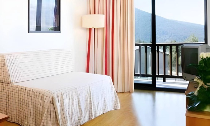 La Molina Apartment | 80 m² Serviced apartment ∙ 3 bedrooms ∙ 127 guests