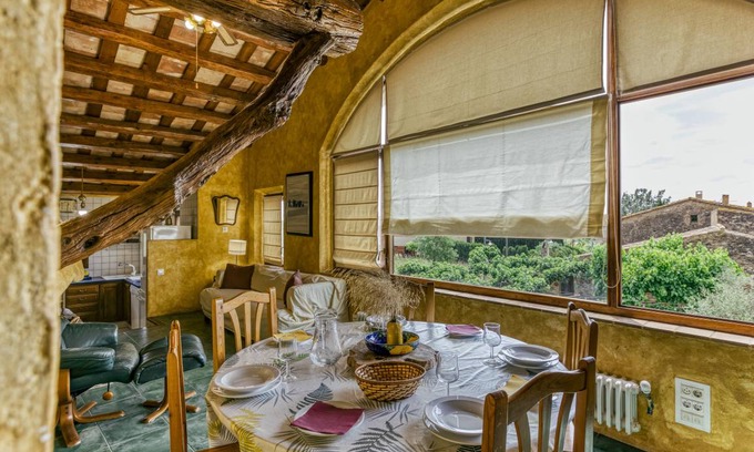 Llampaies House | 86 m² House ∙ 2 bedrooms ∙ 5 guests
