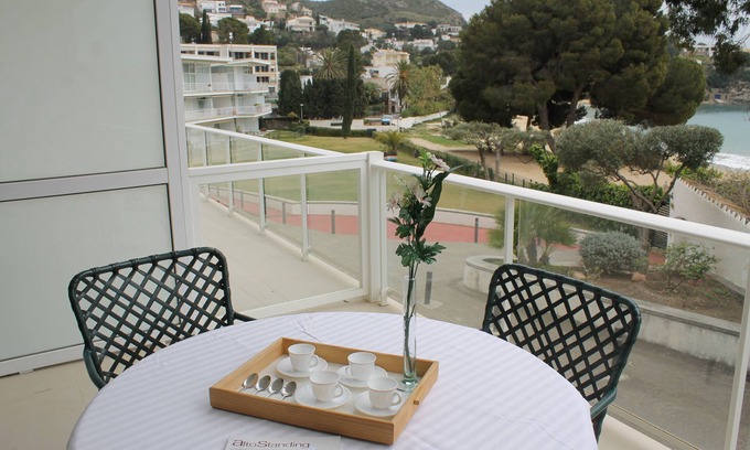 Almadraba-Canyelles Apartment | Almadraba F2 Bj - One Bedroom Apartment, Sleeps 4