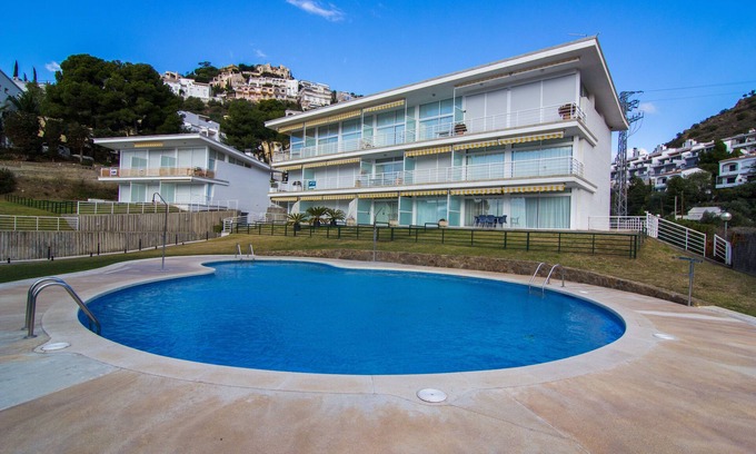 Almadraba-Canyelles Apartment | Almadraba F3 - Two Bedroom Apartment, Sleeps 6