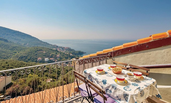 Lerici Apartment | Amazing apartment in lerici sp