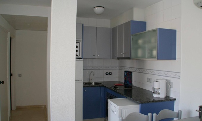 L'Estartit Apartment | APARTMENT (3 ADULTS + 2 CHILDREN) POOL VIEW