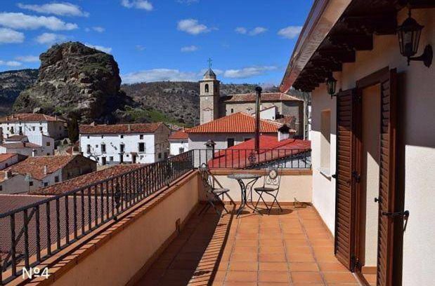 Huelamo Apartment | Apartment ∙ 3 bedrooms ∙ 6 guests