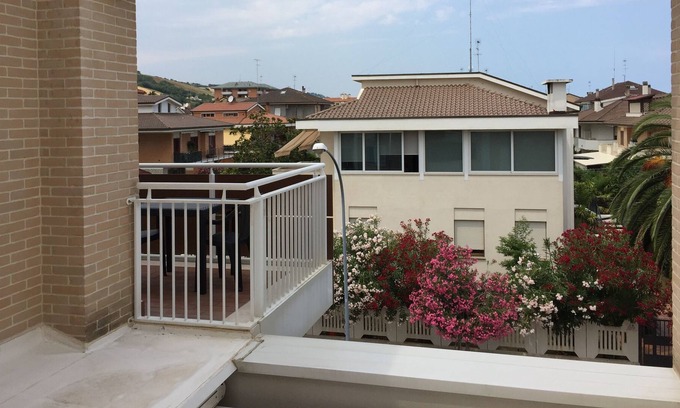 Porto San Giorgio Apartment | Apartment a stone's throw from the sea