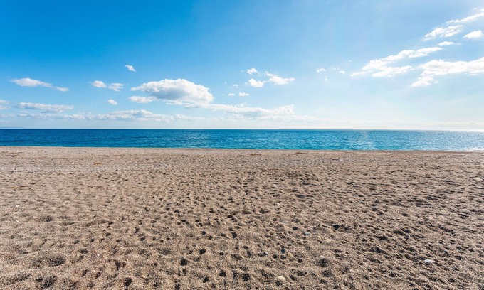 Mascali Apartment | Apartment 'Casa Vacanze Indaco' with Mountain View, Wi-Fi and Air Conditioning