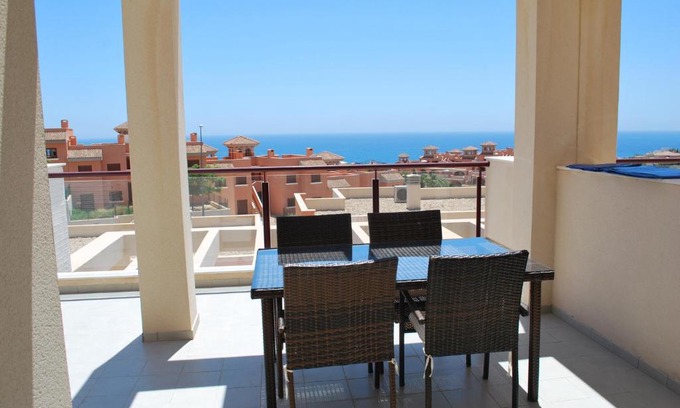 Los Puertos Apartment | Apartment Mojon Hills