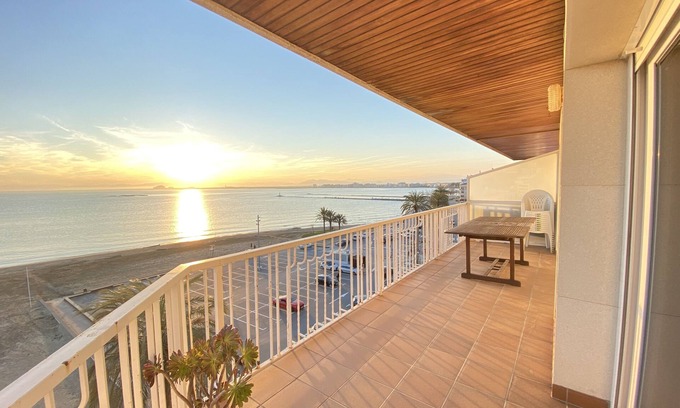 Roses Town Center Apartment | Avenida 5B - Four Bedroom Apartment, Sleeps 8