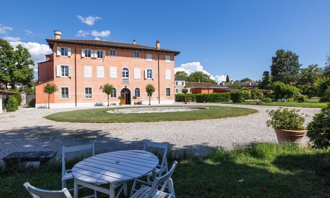 Strassoldo Apartment | Beautiful apartment for 4 people with WIFI, A/C, TV and patio