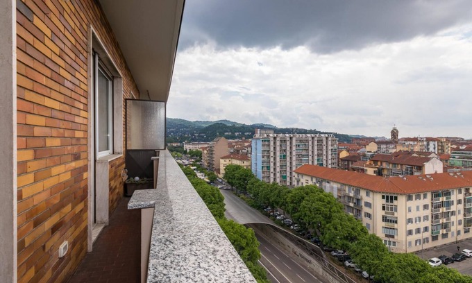 Lingotto Apartment | Bizzozero 18 - L Orizzonte - Appartamento con Vist