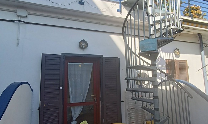 Ceriale Apartment | Casa nautica 600mt from sea