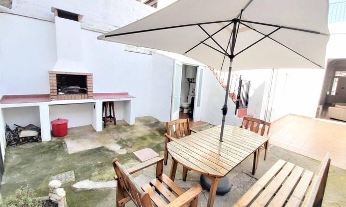 Malgrat de Mar Villa | CICLOPE. House with terrace and barbecue a 150 mt from the beach