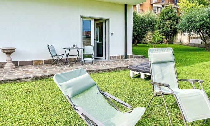 Abbadia Lariana Apartment | Cosy apartment for 4 people with A/C, WIFI, TV and patio