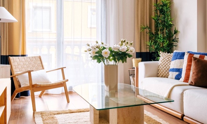 Galata Apartment | Cozy Retreat with Balcony 2 min to Galata Tower
