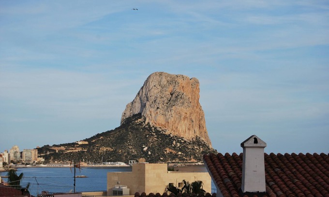 Calpe City Center Apartment | DREAMFUL VIEWS, BEACH 200 METERS, FREE WiFi, IDEAL FOR CHILDREN