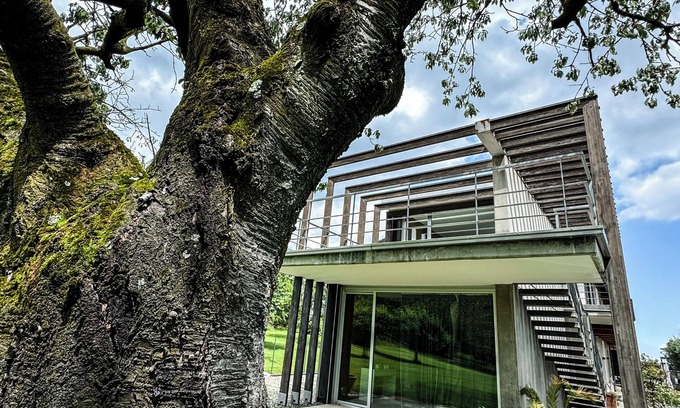 Biella House | Elegant Holiday House surrounded by greenery, ideal for those seeking a little relaxation