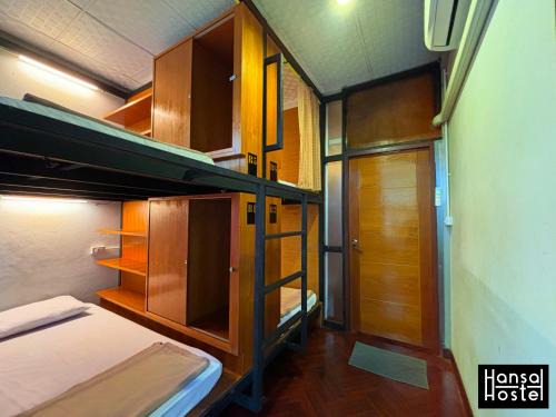 Talat Yot Hostel | Hansa Hostel Bangkok Khaosan