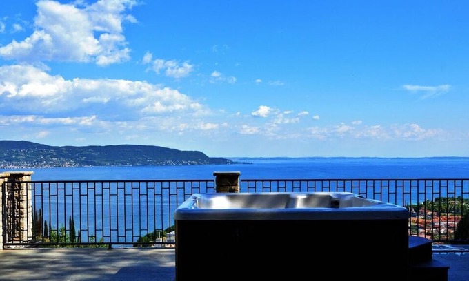 Pulciano Apartment | Holiday apartment Toscolano-Maderno for 1 - 6 persons with 2 bedrooms - Holiday apartment