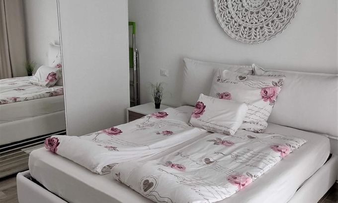 Cannigione Apartment | Holiday apartment Arzachena for 1 - 4 persons with 2 bedrooms - Holiday apartment in one or multi-fa