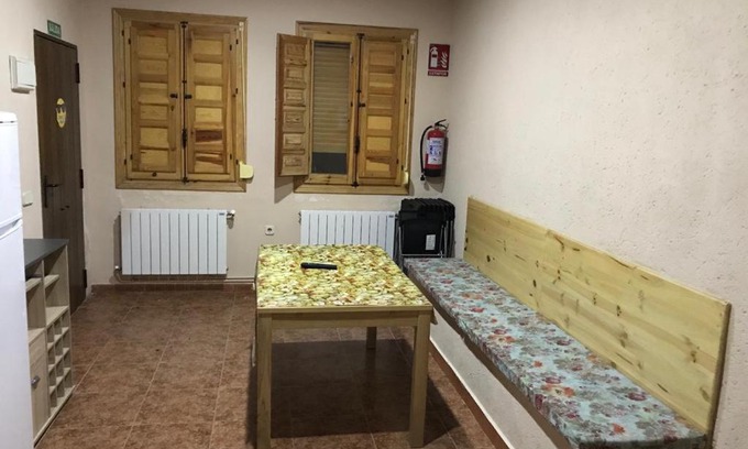 El Pozuelo Hostel | Hostel Albergue El Pozuelo