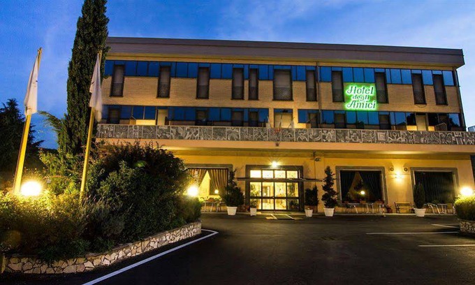 Artena Hotel | Hotel Degli Amici