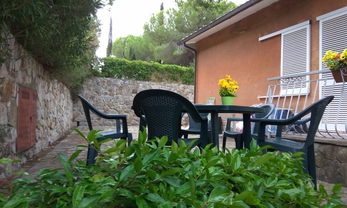 Capoliveri Apartment | Island of Elba, green apartment, sun and sea