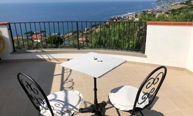 Sanremo Bed & Breakfast | La Casa Di Sissi B&B